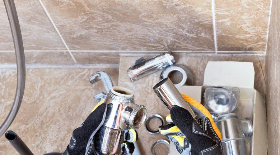 Professional gutter cleaning in Grand Ridge, IL
